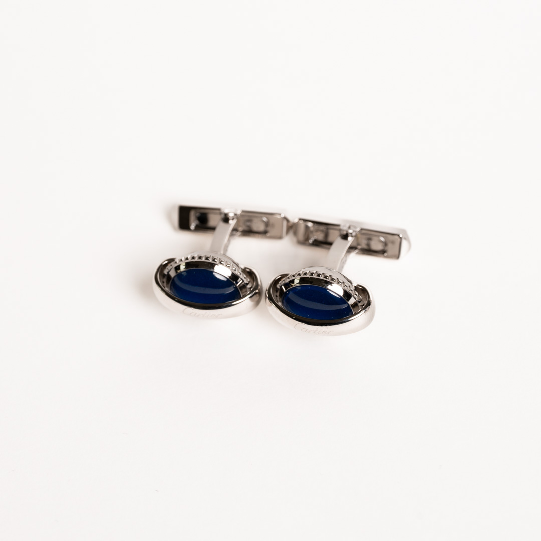 Cartier balloon button